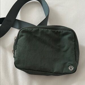 lululemon athletica crossbody bag - dark green